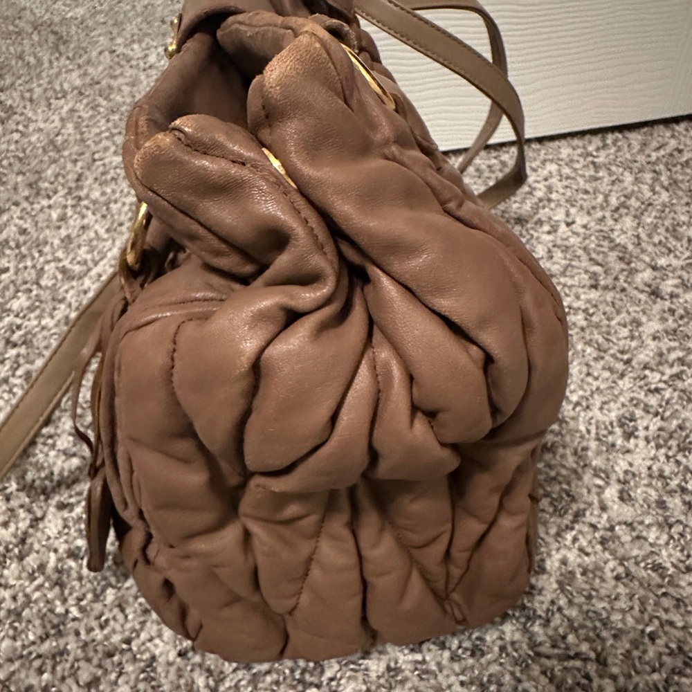 Miu Miu Brown/Mauve Quilted Leather Bag - Picture 5 of 14